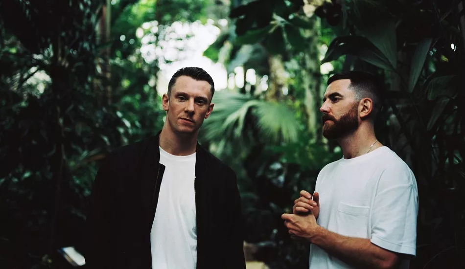 Illustration pour Bicep&nbsp;: les musclés