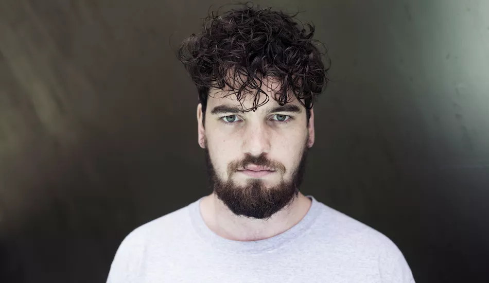 Illustration pour Exclu&nbsp;: De Sluwe Vos sort l&rsquo;artillerie lourde avec « A (Glitched) Lovestory »