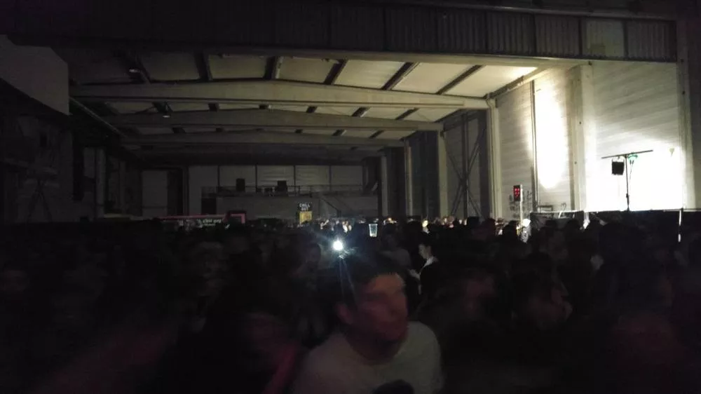 Illustration pour hangar-bresson