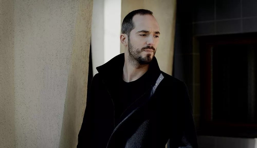 Illustration pour A voir&nbsp;: Antoine Bienvenu, premier clip, pour une révélation chanson électronique