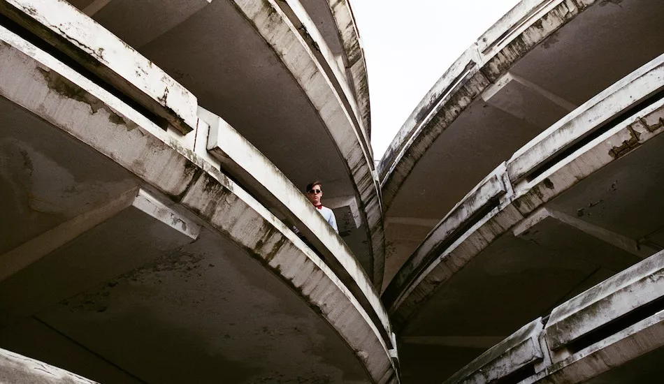 Illustration pour « Fragments Séquencés », le suprenant premier album de Renart vient de sortir chez Cracki Records