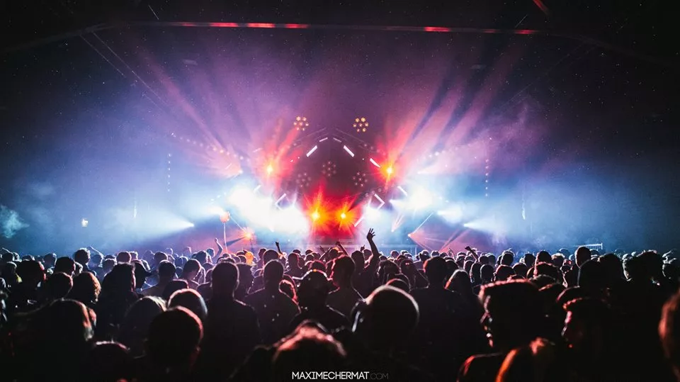 Illustration pour big-bang-1st