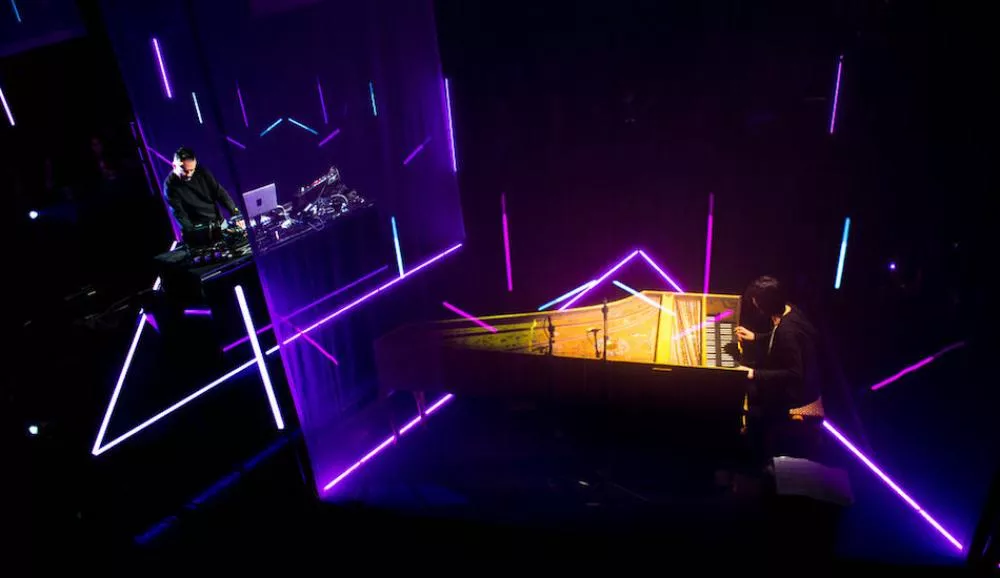 Illustration pour Gui Boratto reprend du tango avec l&rsquo;accordéoniste Ksenija Sidorova dans le dernier épisode de Variations