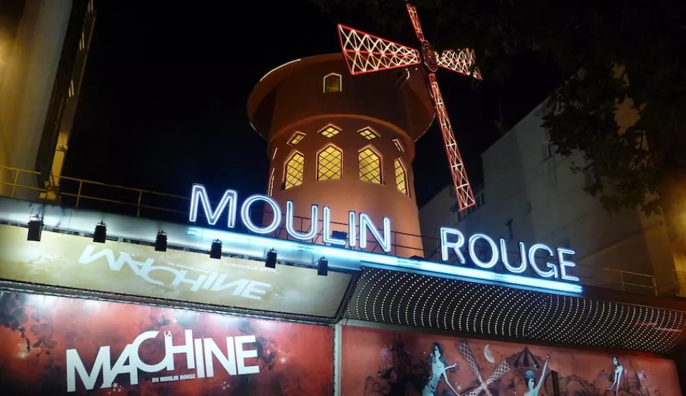 Illustration pour Fermeture temporaire de la Machine du Moulin Rouge&nbsp;: certaines soirées sont déplacées au Trabendo