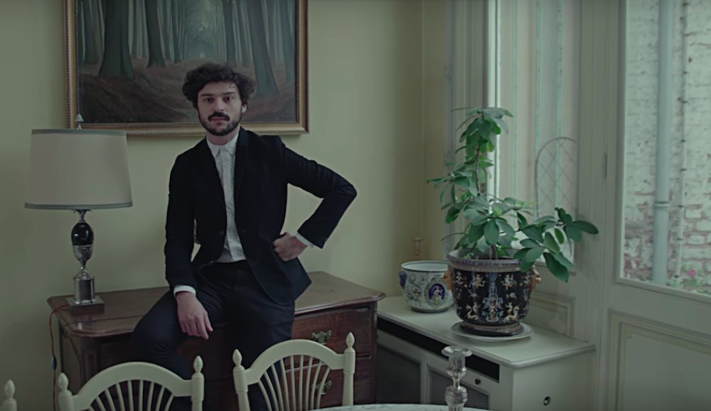 Illustration pour La Mverte dévoile sa maison hantée dans son dernier clip