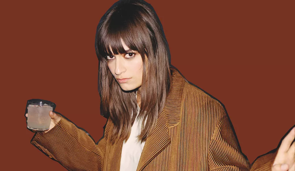 Illustration pour Interview&nbsp;: reprises, féminisme et guilty pleasures avec Clara Luciani