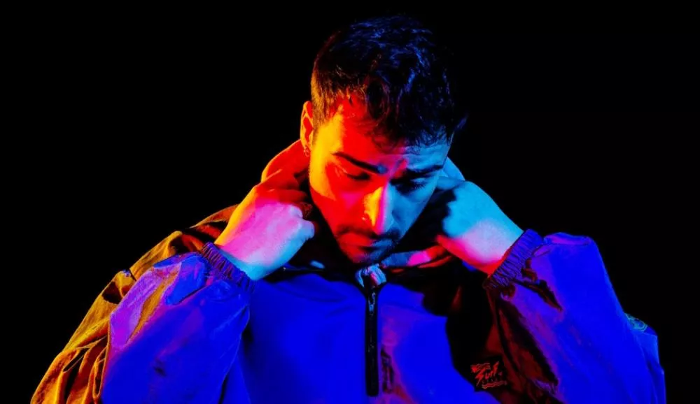 Illustration pour A voir&nbsp;: Ben Khan sort un live cosmique pour « a.t.w. », extrait de son nouvel album