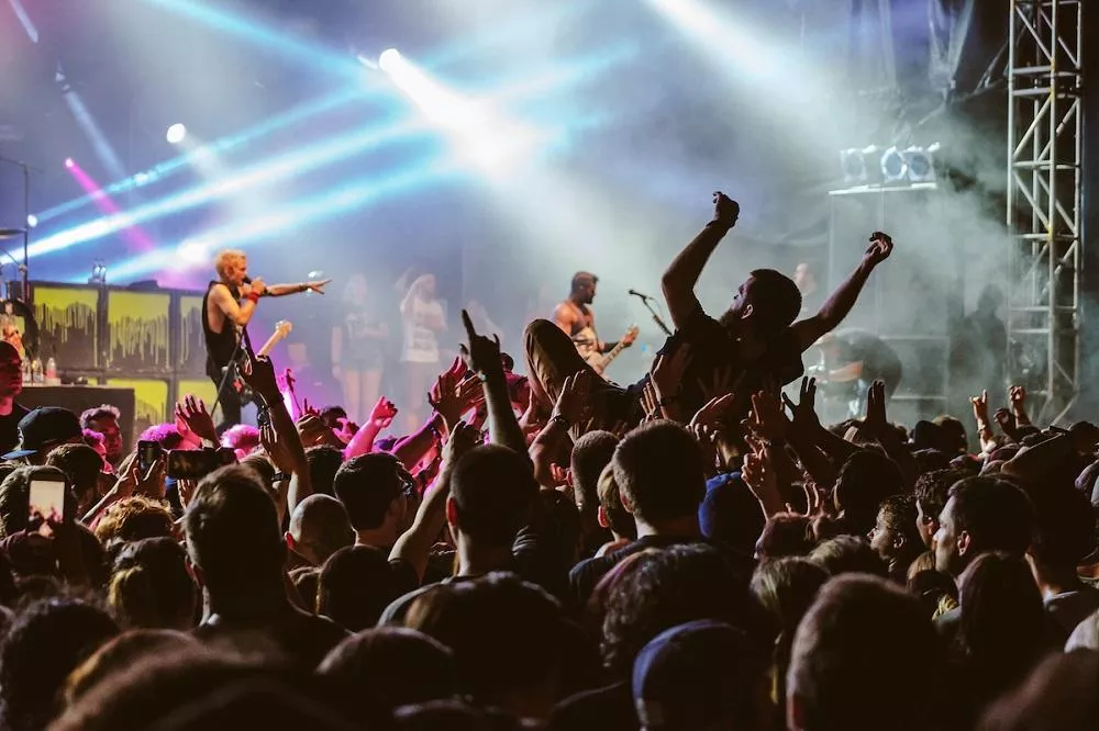 Illustration pour SBOUR__Sum41_180715_050