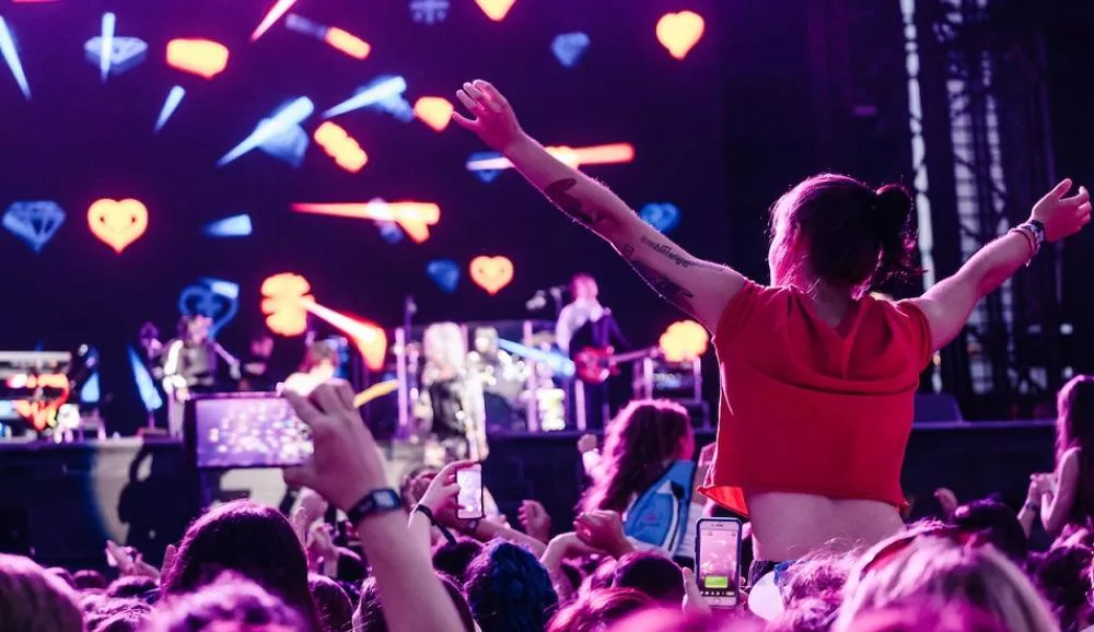 Illustration pour Festival d&rsquo;été de Québec&nbsp;: les plus grosses têtes d&rsquo;affiche, comme à la maison