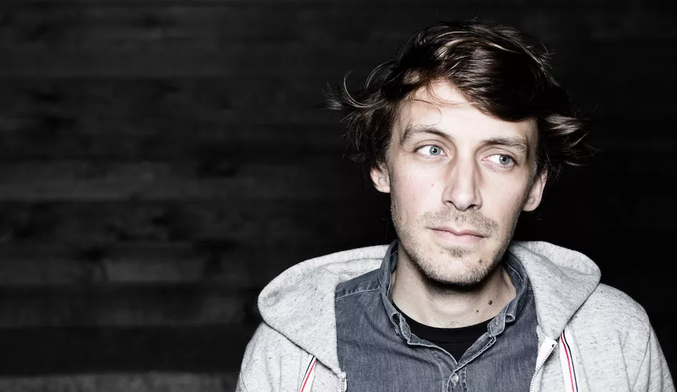 Illustration pour Yuksek délivre son rafraîchissant « Summer Mix » annuel