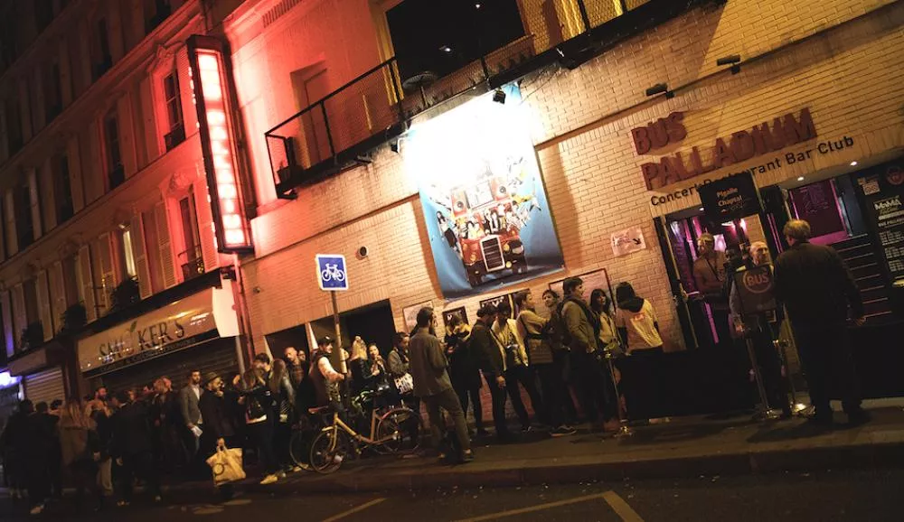 Illustration pour MaMA Festival&nbsp;: 5 minutes de marche, 10 minutes de file, 15 minutes de concert