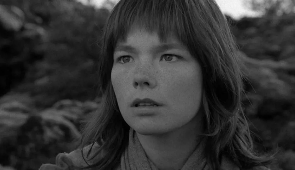 Illustration pour Tsugi Daily&nbsp;: Le premier film de Björk réédité, les causes de la mort de Mac Miller…