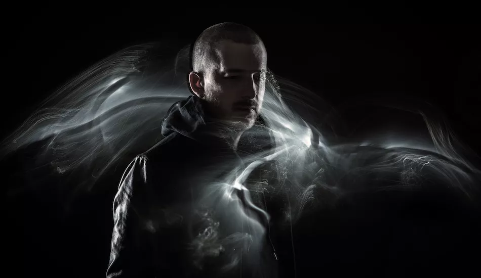 Illustration pour En écoute&nbsp;: Throwing Snow publie « Loma », un album dévastateur