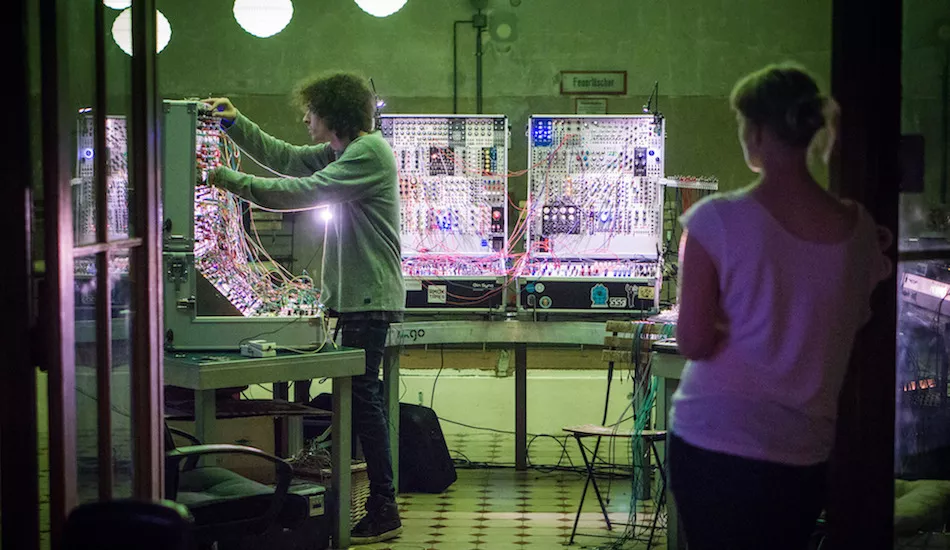 Illustration pour 2019&nbsp;: l&rsquo;année du synthétiseur modulaire ?