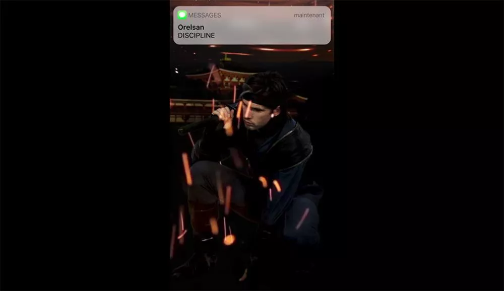 Illustration pour Orelsan en mode story Instagram dans le clip de « Discipline »