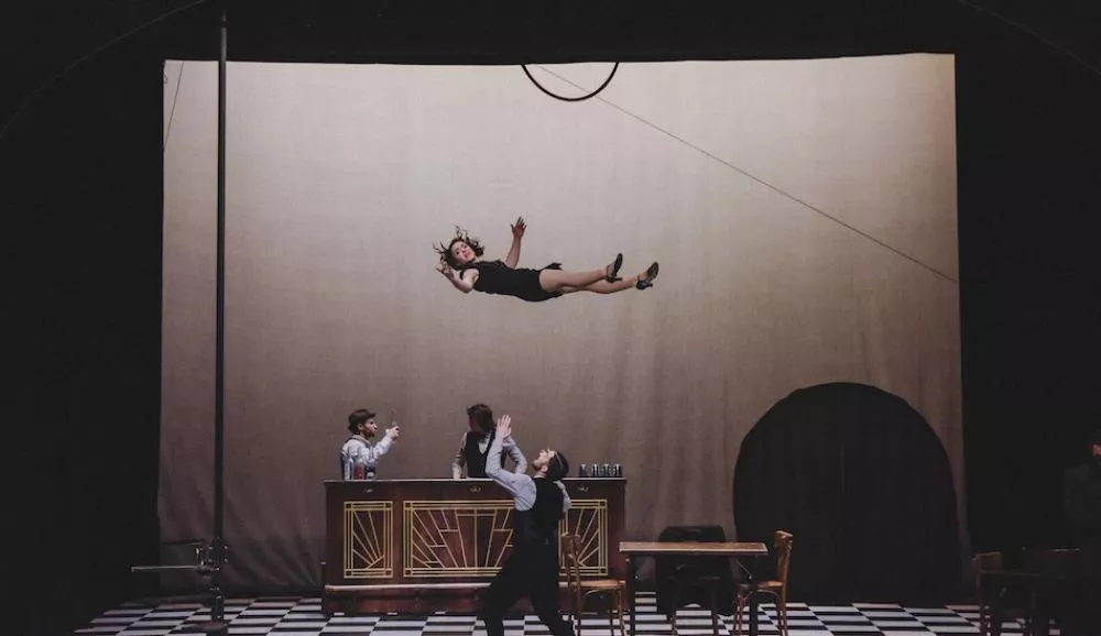 Illustration pour Un spectacle de cirque à la Cigale avec Chinese Man aux platines&nbsp;: gagnez vos places !