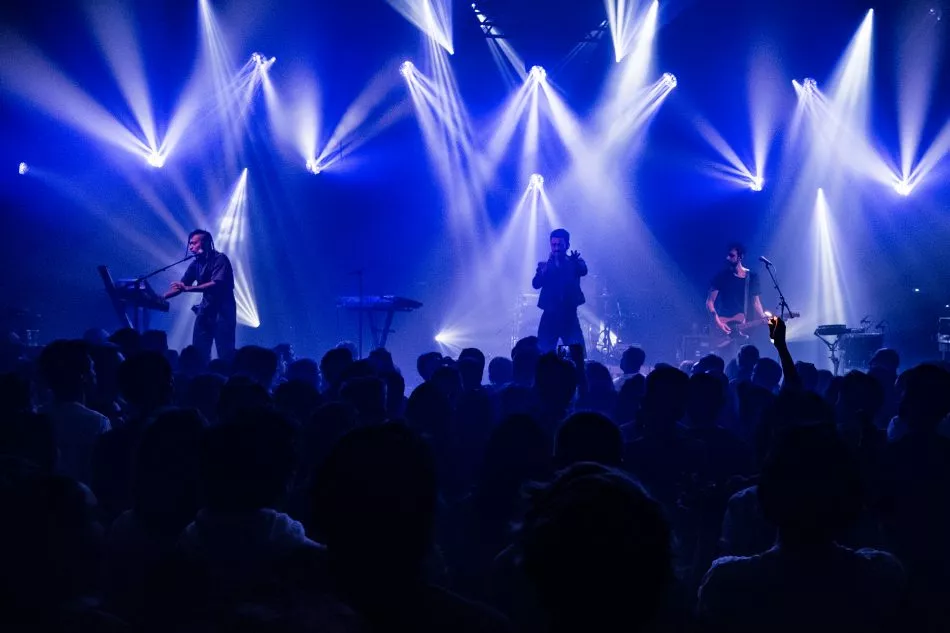 Illustration pour Blow et Macadam Crocodile réinventent la pop à la Gaîté Lyrique