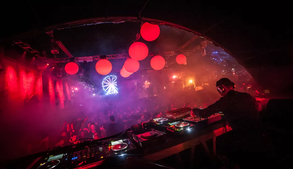 Illustration pour 25 ans d&rsquo;Astropolis&nbsp;: Jeff Mills et Mike Banks réunis en Bretagne cet été