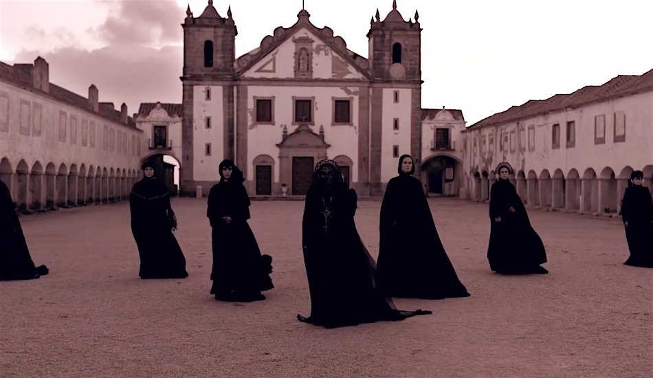 Illustration pour « dark ballet »&nbsp;: le court-métrage halluciné de Madonna avec Mykki Blanco