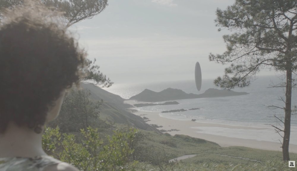 Illustration pour Tsugi Daily&nbsp;: Télépopmusik fait une rencontre du troisième type dans le clip de « Connection »…