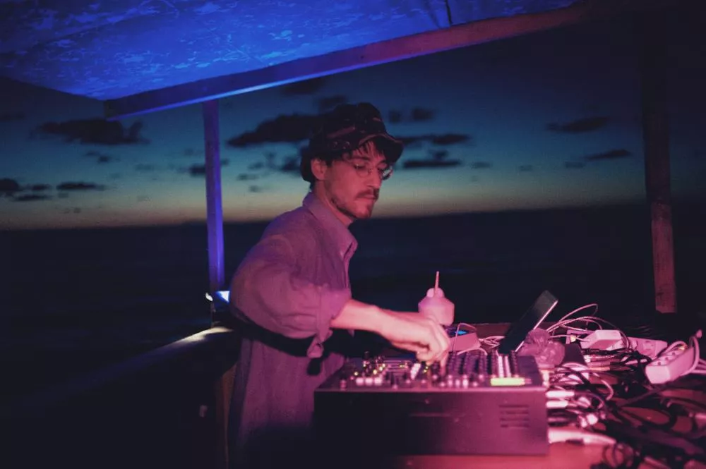 Illustration pour Baleapop par Mike Cornelius