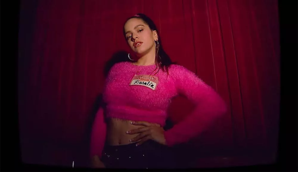 Illustration pour Rosalía revient pour nous parler d&rsquo;argent, avec deux titres rassemblés dans un magnifique clip