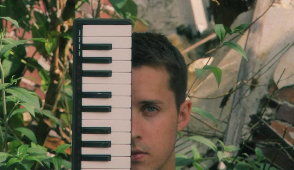 Illustration pour « Le visage de la nuit », le nouveau clip apocalyptique de Tim Dup