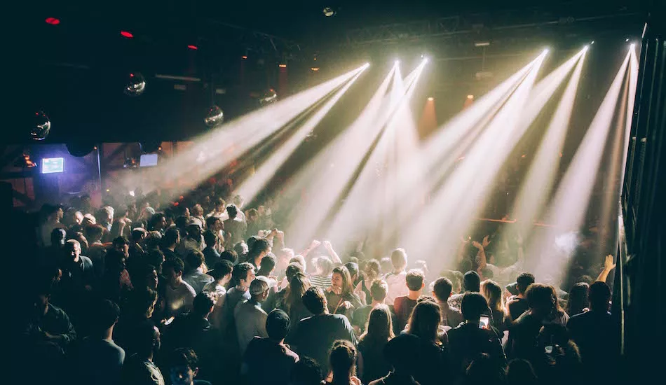 Illustration pour La Machine du Moulin Rouge fête ses 10 ans&nbsp;: découvrez la programmation