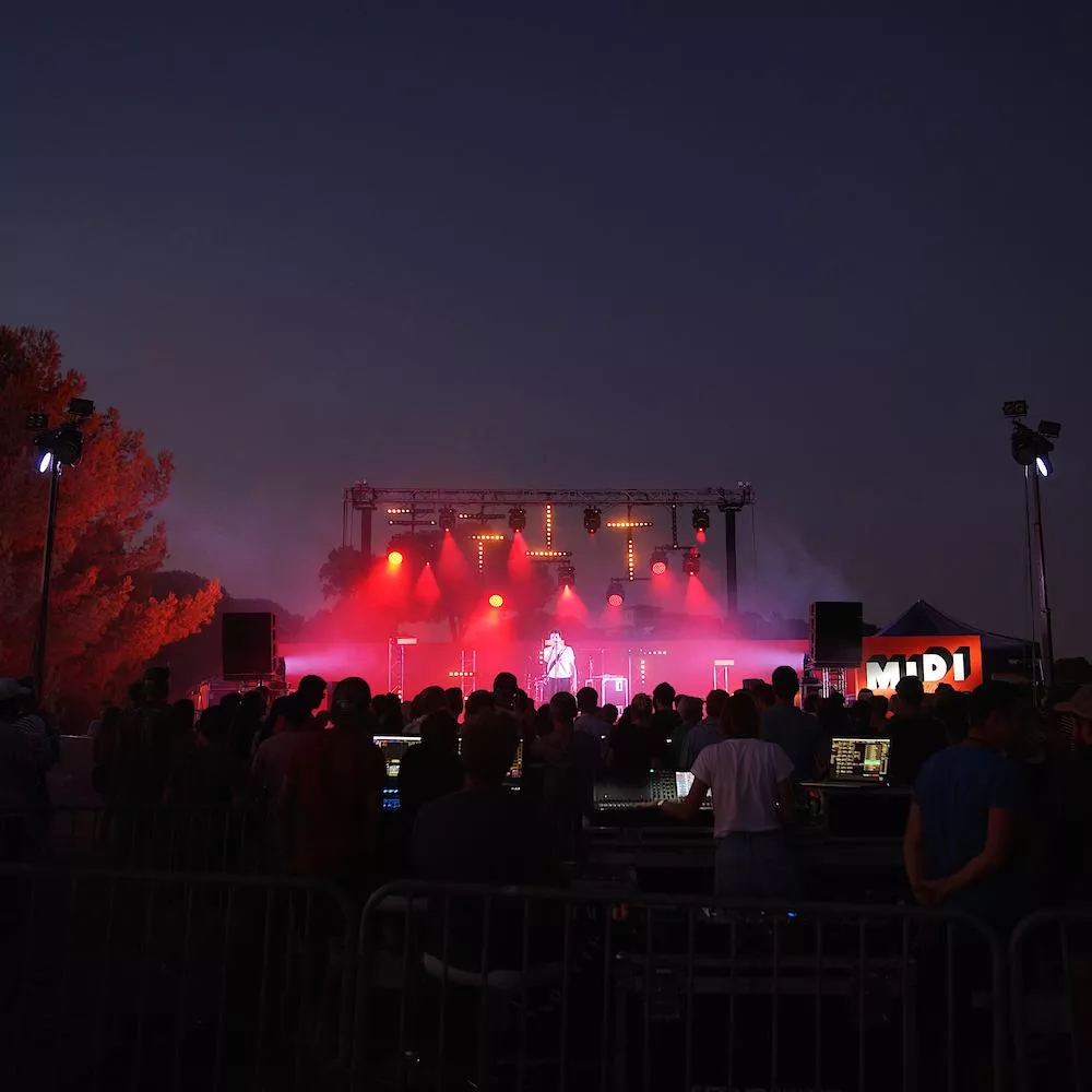 Illustration pour midi festival