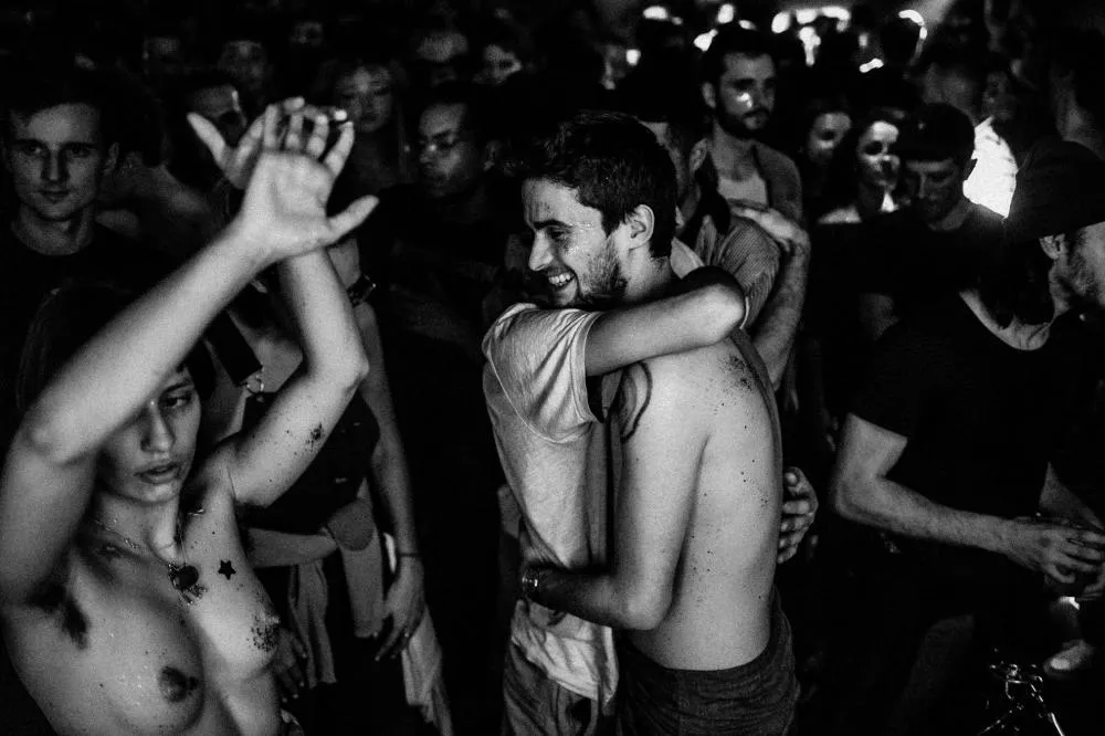 Illustration pour 82187870_1674170546057445_1273259161026560000_o