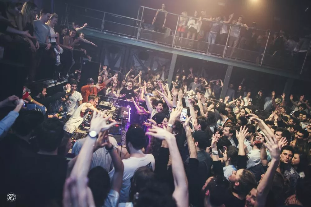 Illustration pour Comment La Machine du Moulin Rouge est devenue incontournable