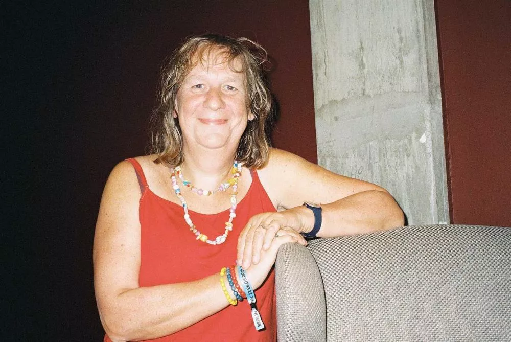 Illustration pour DJ Marcelle est un énorme doigt d&rsquo;honneur à la culture DJ