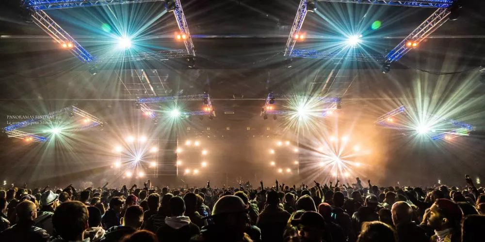 Illustration pour Coronavirus&nbsp;: la limite des rassemblements passe de 1000 à 100 personnes