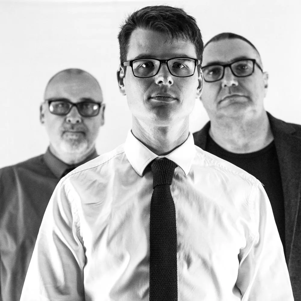 Illustration pour marconi union