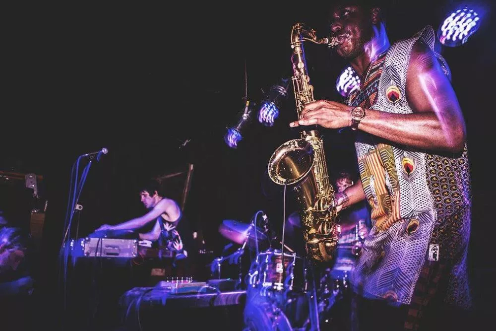 Illustration pour D’où vient l’incroyable vitalité de la nouvelle scène jazz UK ? De Tomorrow’s Warriors