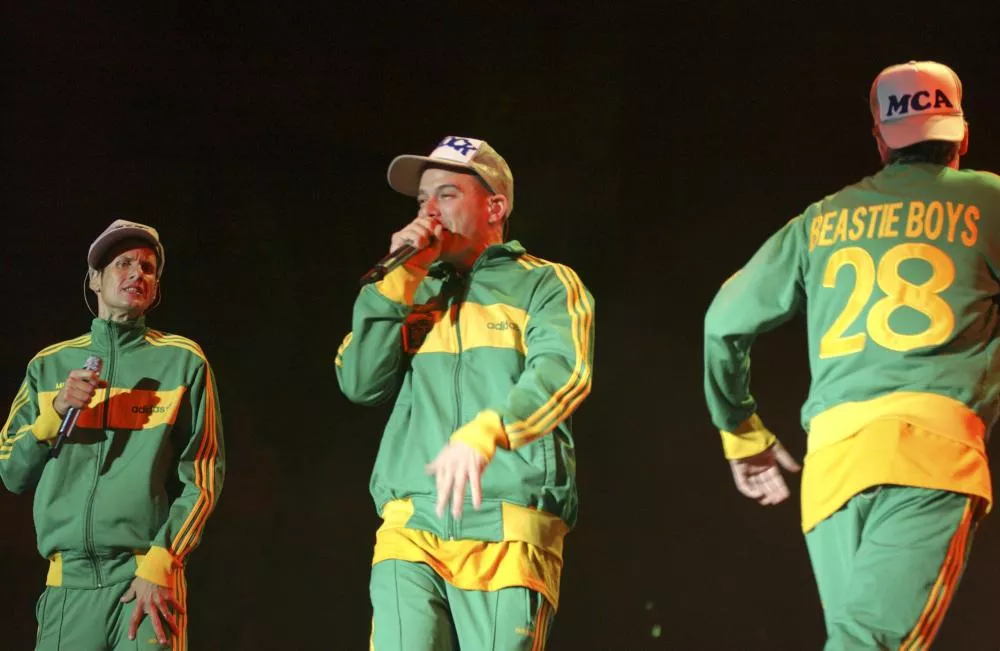 Illustration pour La nouvelle compilation des Beastie Boys pour (re)découvrir les 30 ans de carrière du groupe