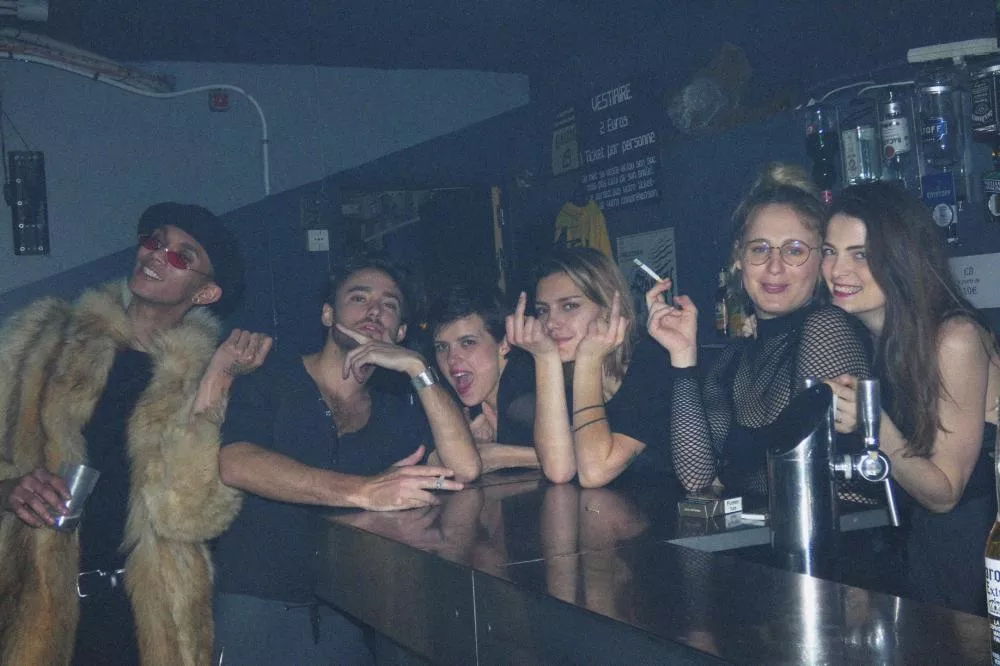 Illustration pour 56781057_424890421660614_1569687641903857664_o