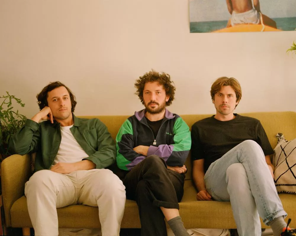 Illustration pour MARINE BILLET_CRACKI PORTRAIT_6