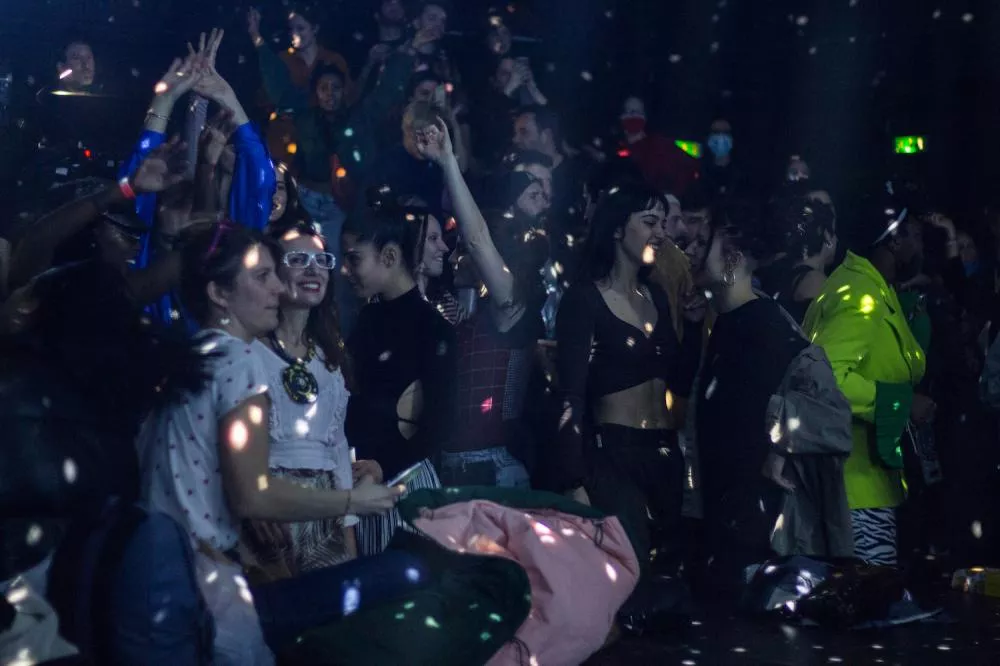 Illustration pour Une fondation créée en soutien aux victimes d’abus sexuels dans la musique