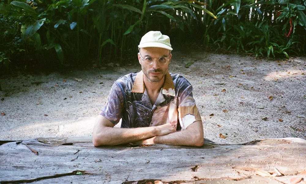 Illustration pour 🔊 Ce superbe album de remixes de Joakim, entre electronica et post-club