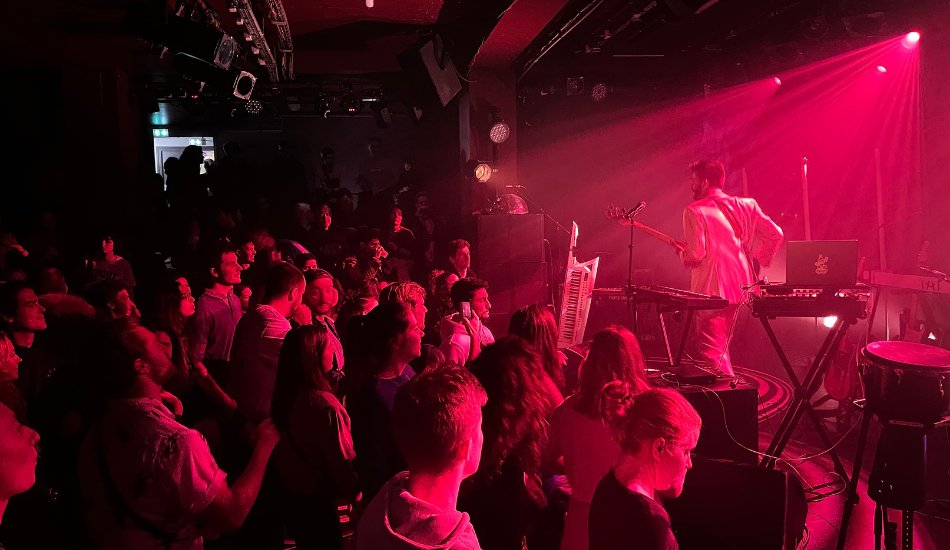 Georges en première partie de Bomel