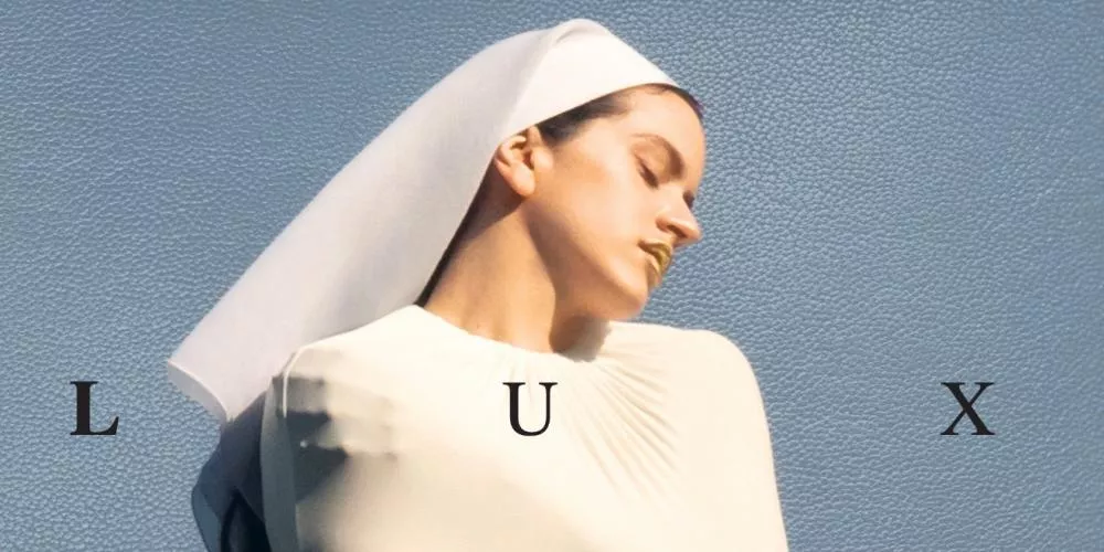 Capture d'écran pochette LUX © Rosalía