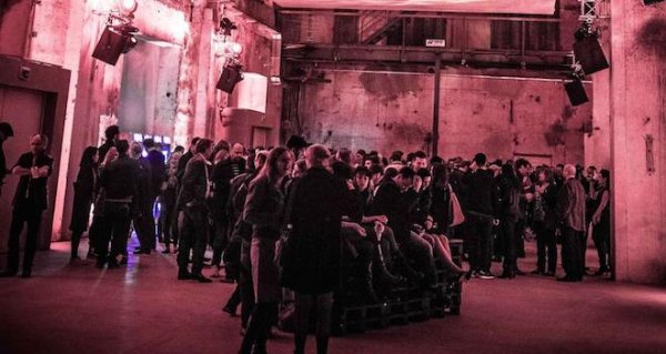 Illustration pour Les 10 meilleurs nouveaux clubs d&rsquo;Europe selon le site Dj Broadcast