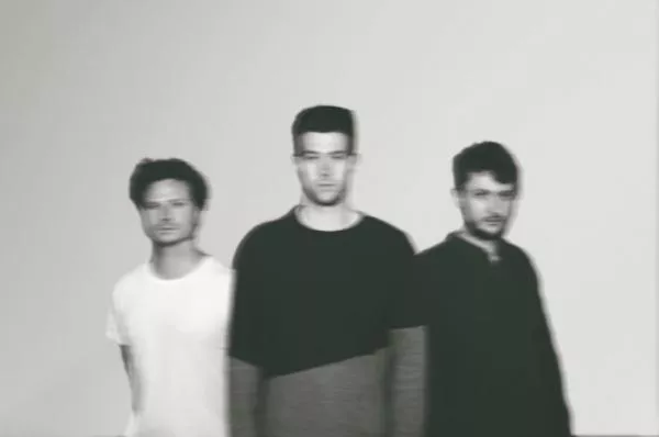 Illustration pour En direct de Portico, au Point Ephémère