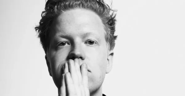 Illustration pour Dave Harrington (croisé chez Darkside avec Nicolas Jaar) lance un nouveau groupe