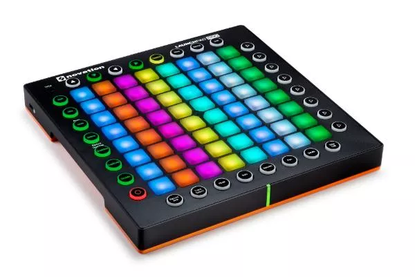 Illustration pour Novation transforme votre clavier d&rsquo;ordinateur en launchpad