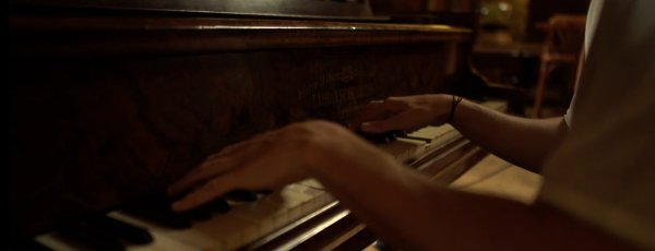 Illustration pour Exclu&nbsp;: l' »Aloha » acoustique de Møme en vidéo