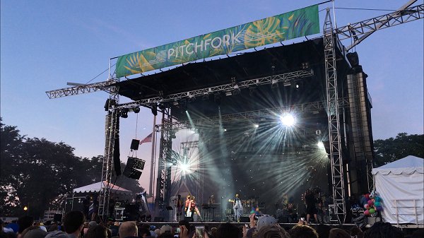 Illustration pour En direct de Chicago pour le Pitchfork Music Festival 2016