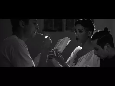 Illustration pour Clip: FKA Twigs – « FKA Twigs x Inc. » feat Inc.