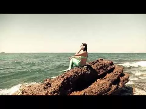 Illustration pour Dans le teaser de Marsatac, les sirènes font écouter de la techno aux baigneurs